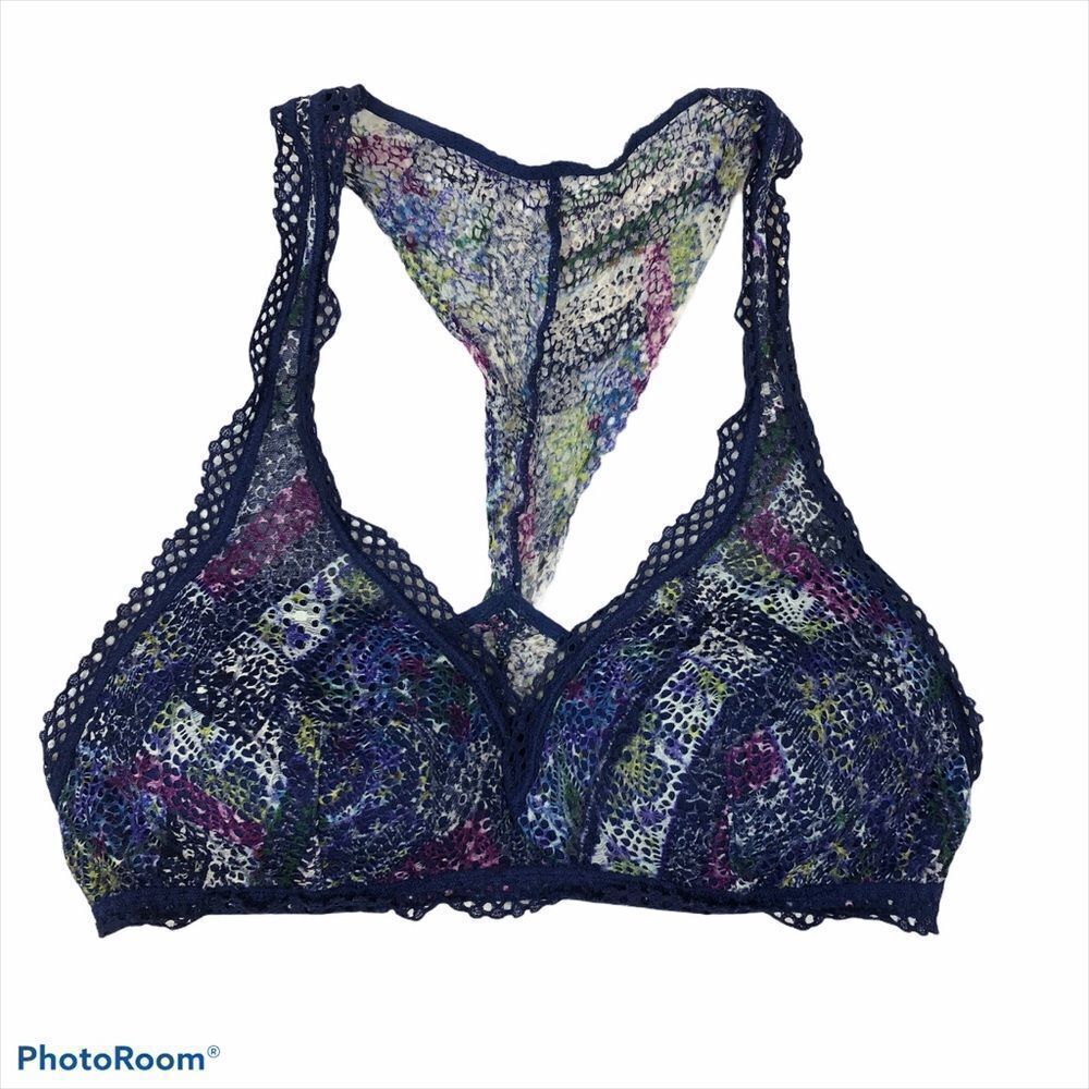 Victoria’s Secret Lace Bralette Size small